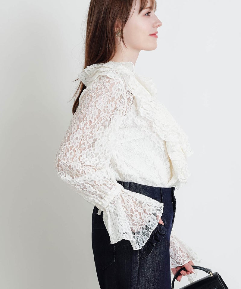 model：H160　着用サイズ：M　オフホワイト