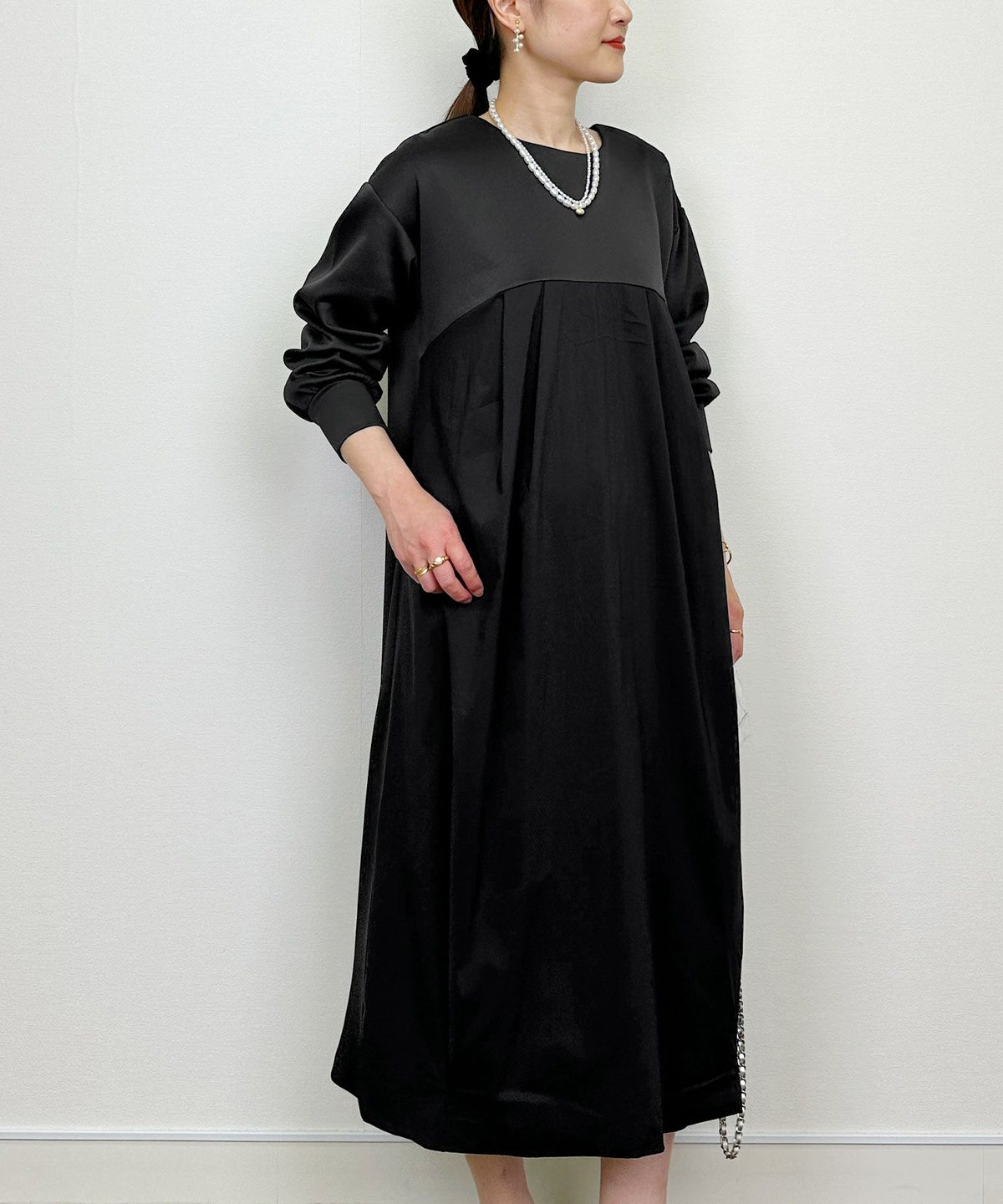 model：H164　着用サイズ：M　ブラック