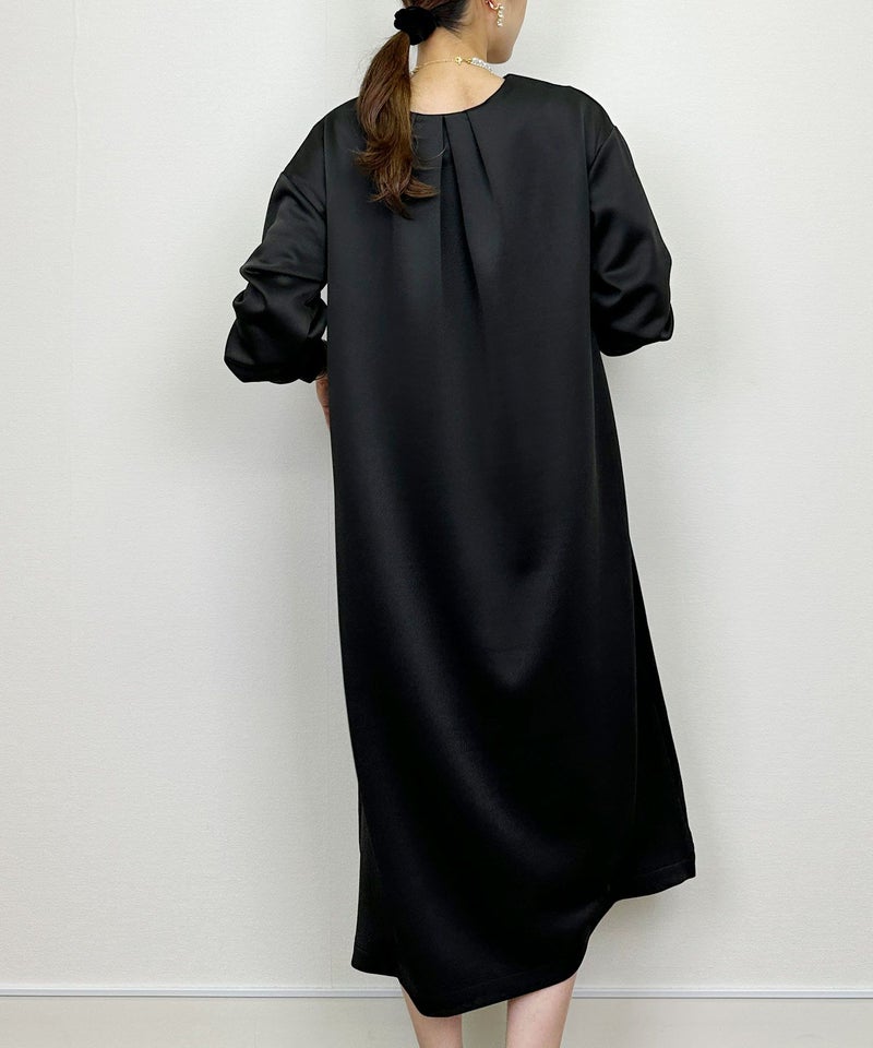 model：H164　着用サイズ：M　ブラック