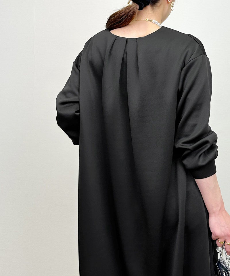 model：H164　着用サイズ：M　ブラック