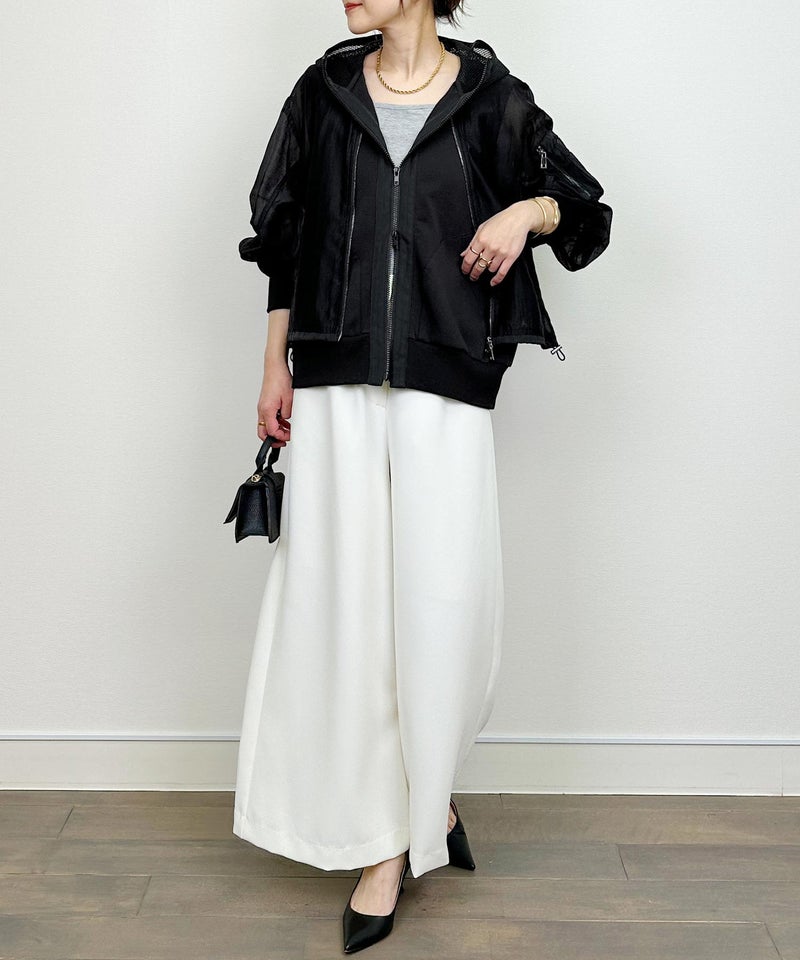 model：H164　着用サイズ：M　ブラック