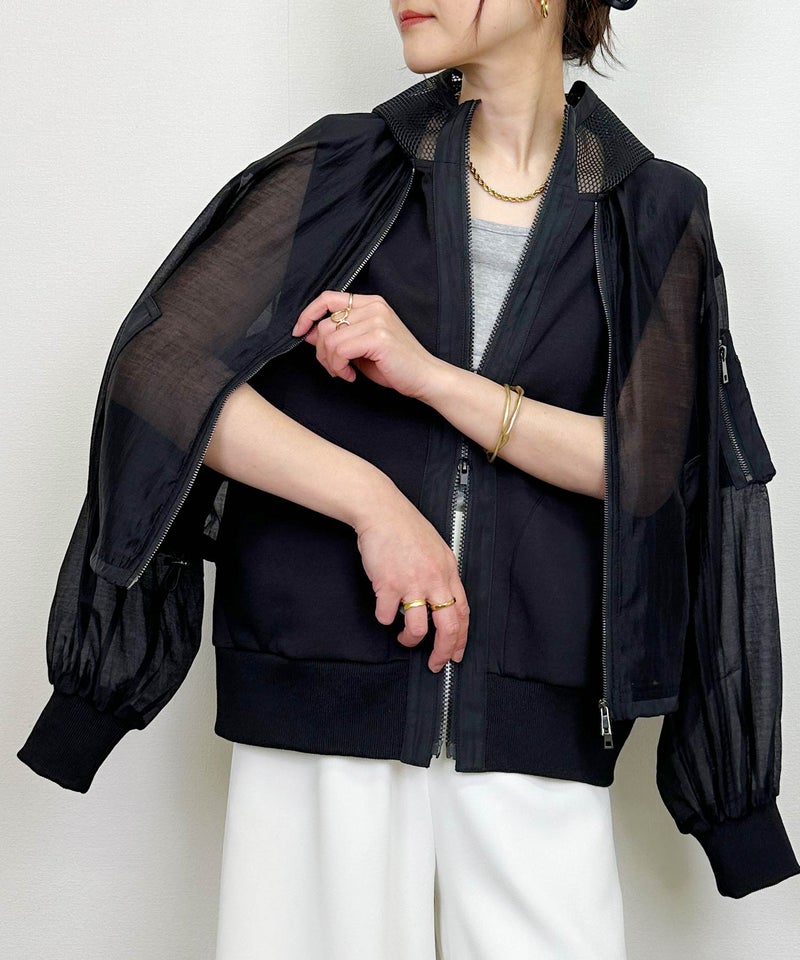 model：H164　着用サイズ：M　ブラック