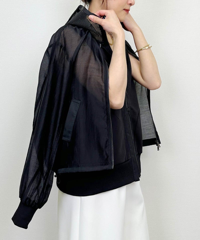 model：H164　着用サイズ：M　ブラック