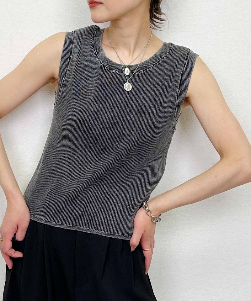 model：H164　着用サイズ：M　チャコールグレー