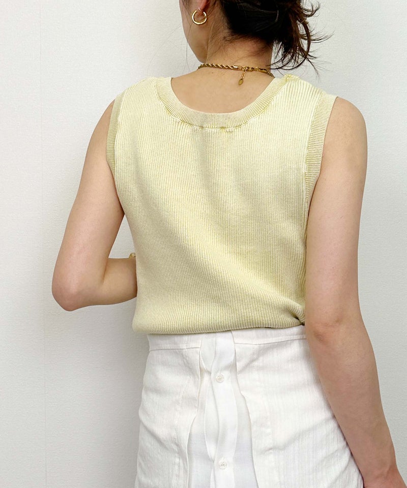 model：H164　着用サイズ：M　アイボリー