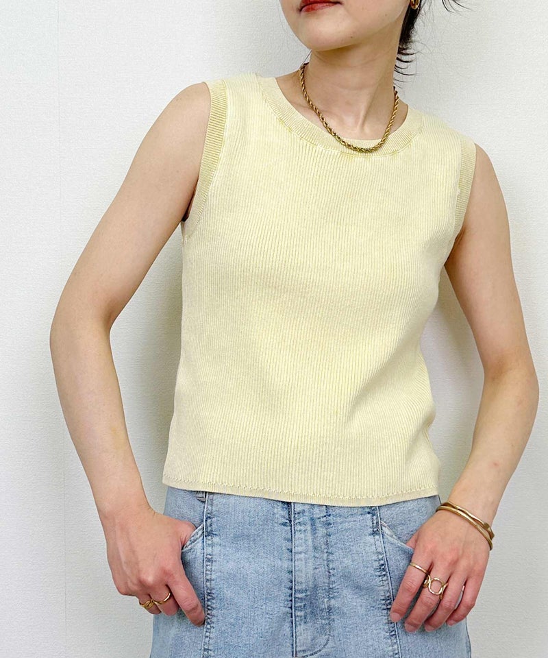 model：H164　着用サイズ：M　アイボリー