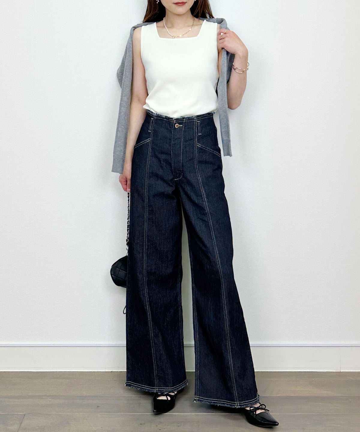 model：H164　着用サイズ：M　ネイビー