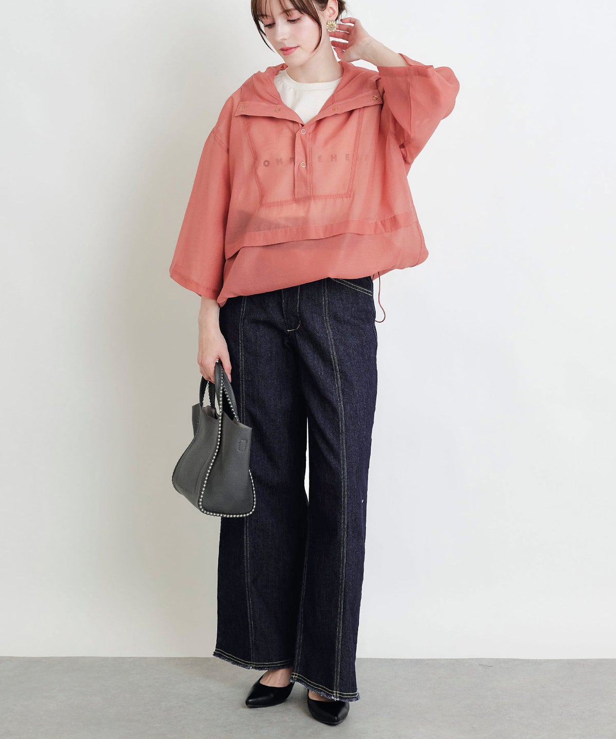 model：H160　着用サイズ：M　ネイビー