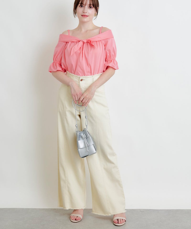 model：H160　着用サイズ：M　アイボリー