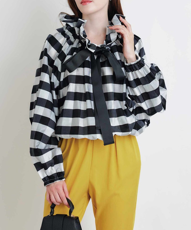 model：H160　着用サイズ：M