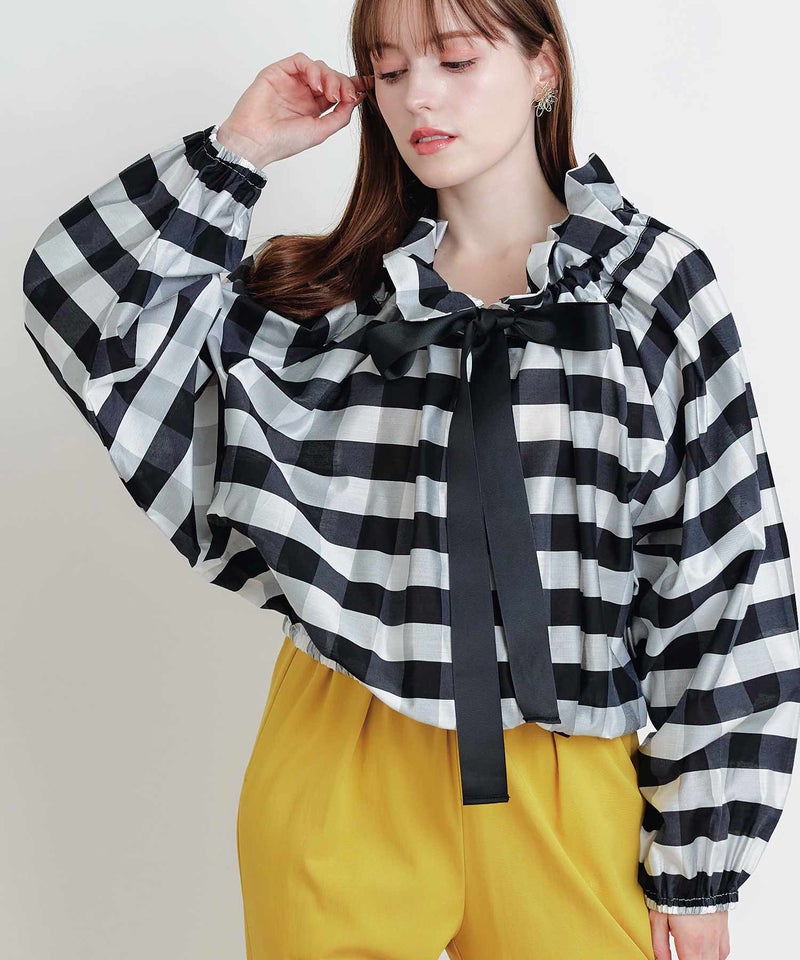 model：H160　着用サイズ：M