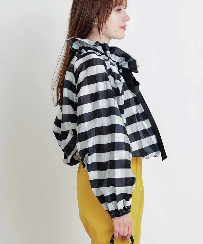 model：H160　着用サイズ：M