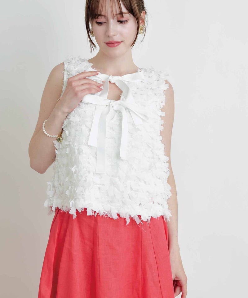 model：H160　着用サイズ：M　オフホワイト　リボン前