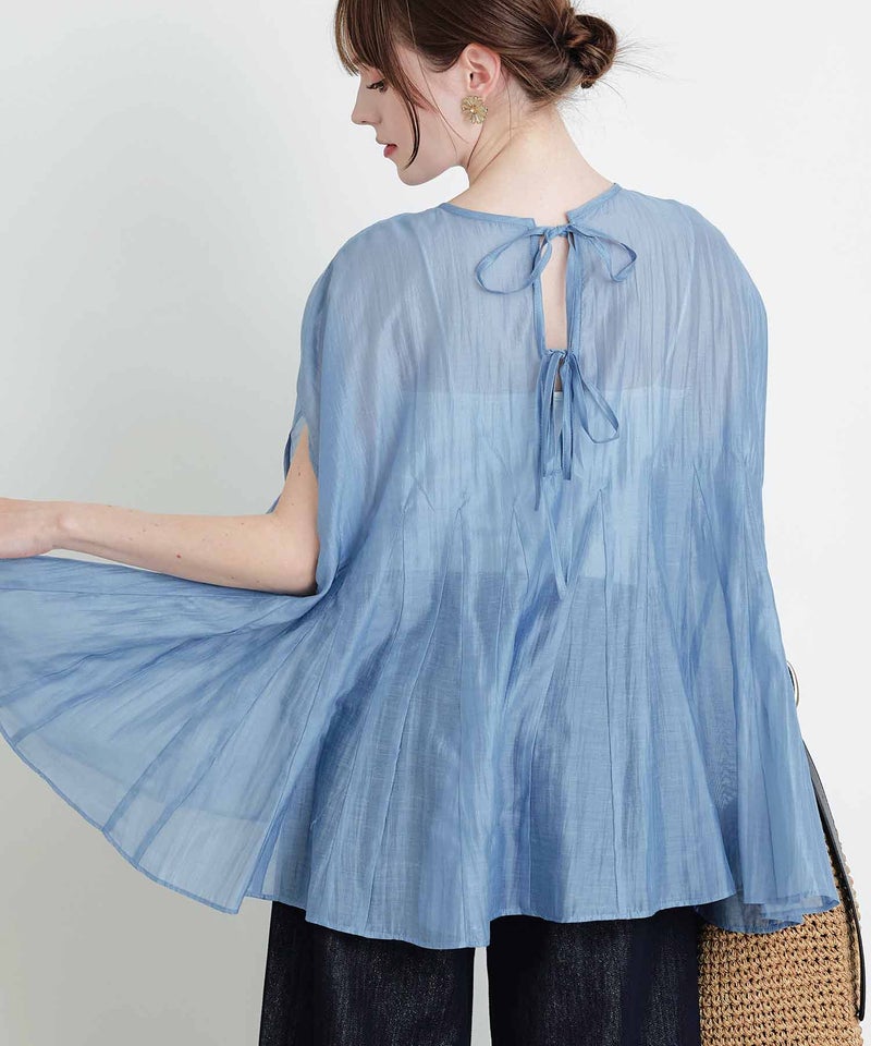 model：H160　着用サイズ：M　サックスブルー