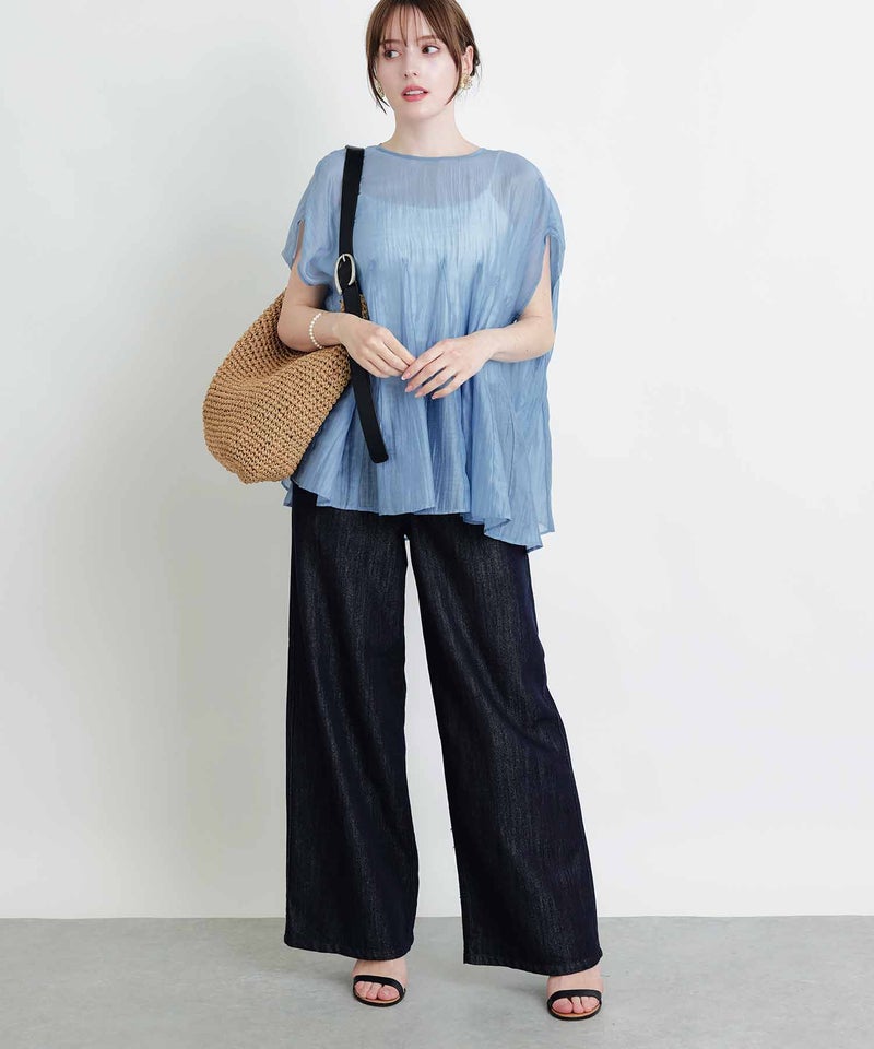 model：H160　着用サイズ：M　サックスブルー