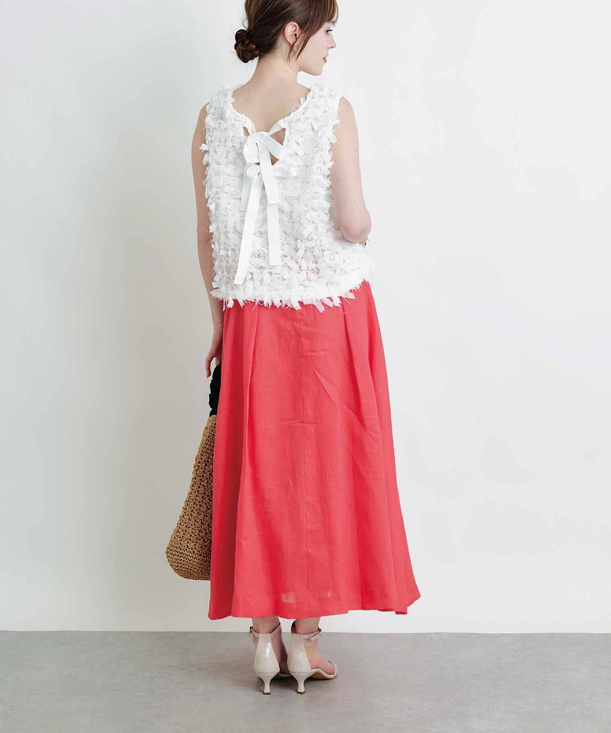 model：H160　着用サイズ：M　ピンク