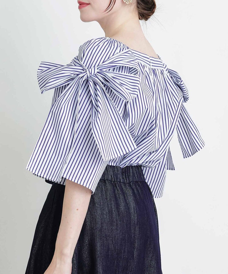 model：H160　着用サイズ：M　ブルー