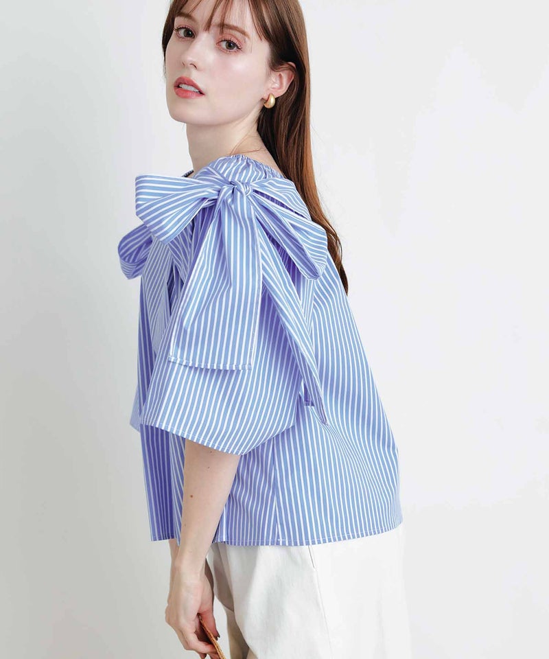 model：H160　着用サイズ：M　サックスブルー