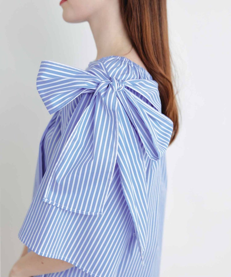 model：H160　着用サイズ：M　サックスブルー