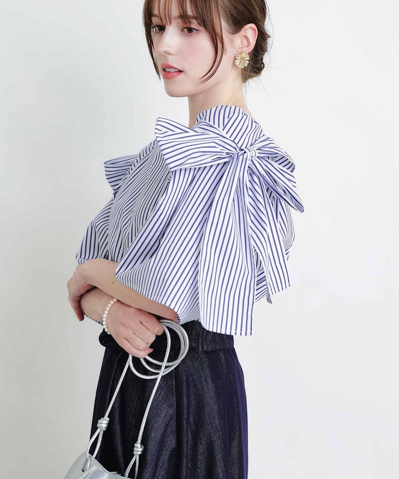 model：H160　着用サイズ：M　ブルー