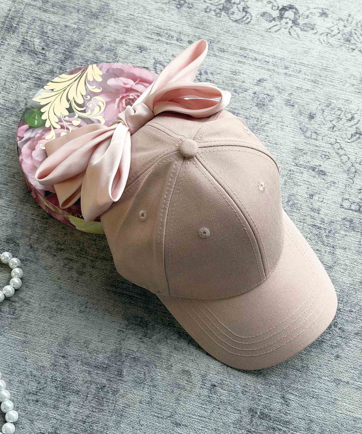 ピンク