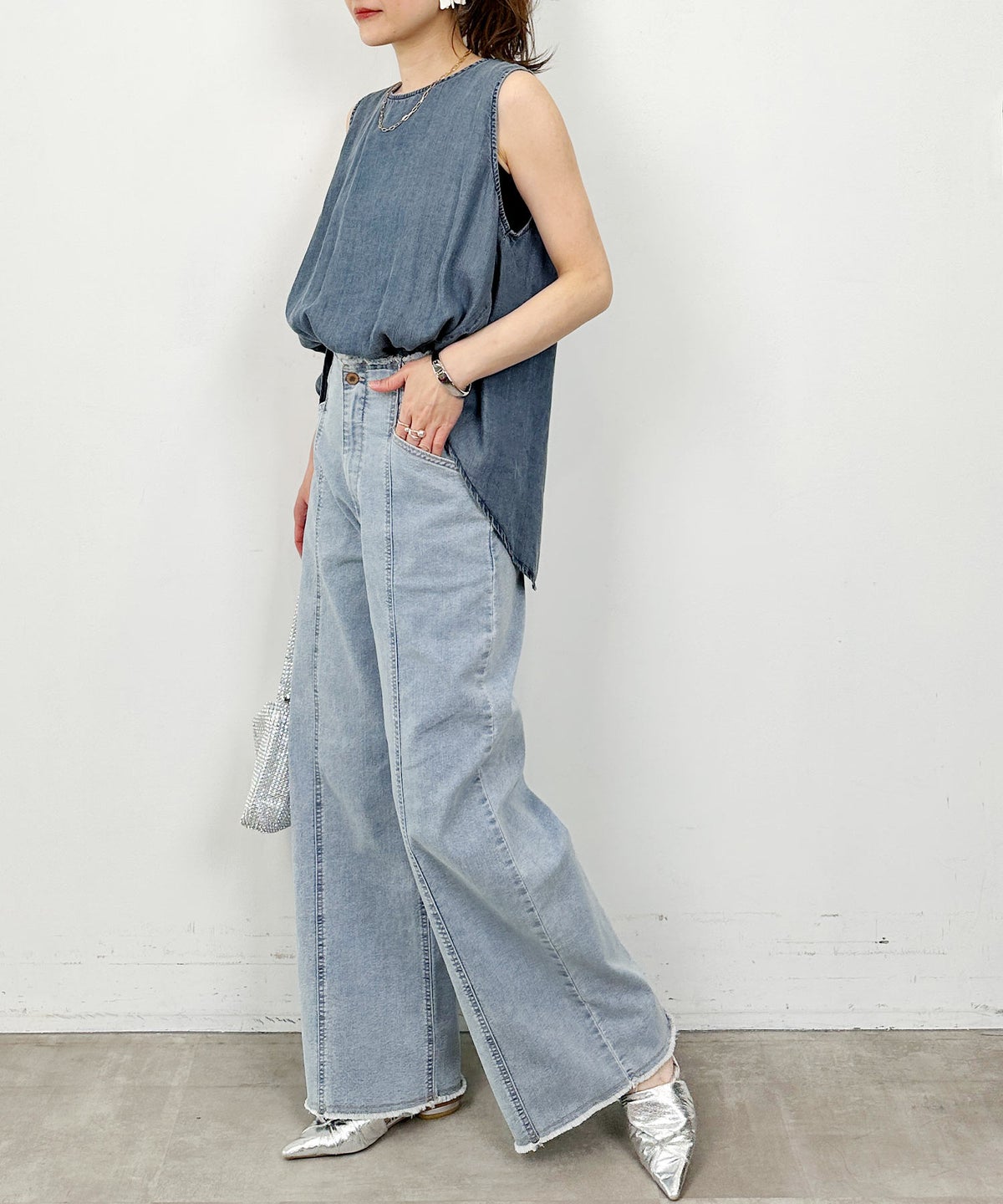 model：H164　着用サイズ：M