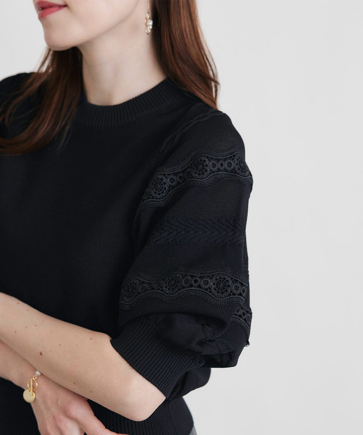 model：H160　着用サイズ：M　ブラック