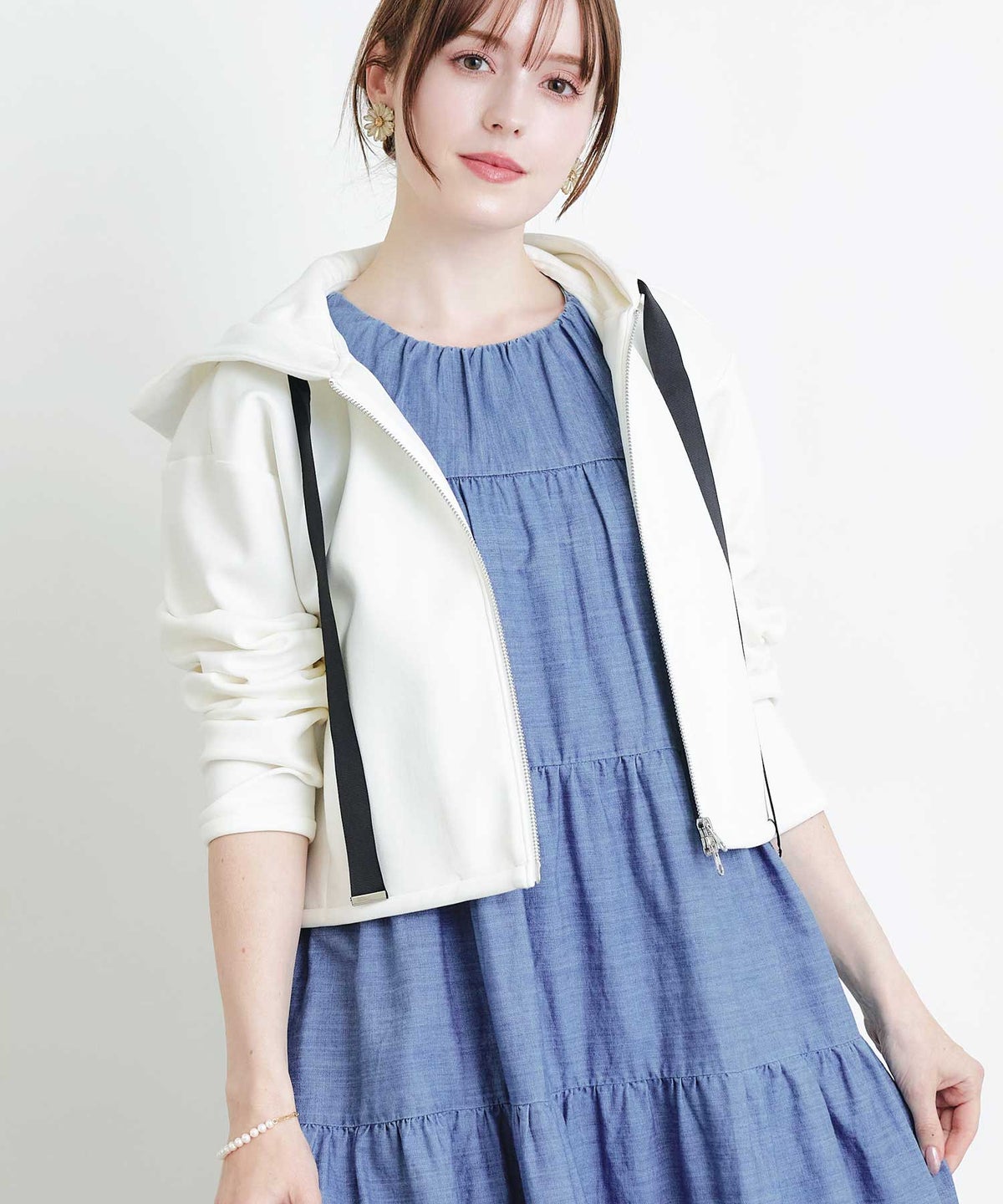 model：H160　着用サイズ：M