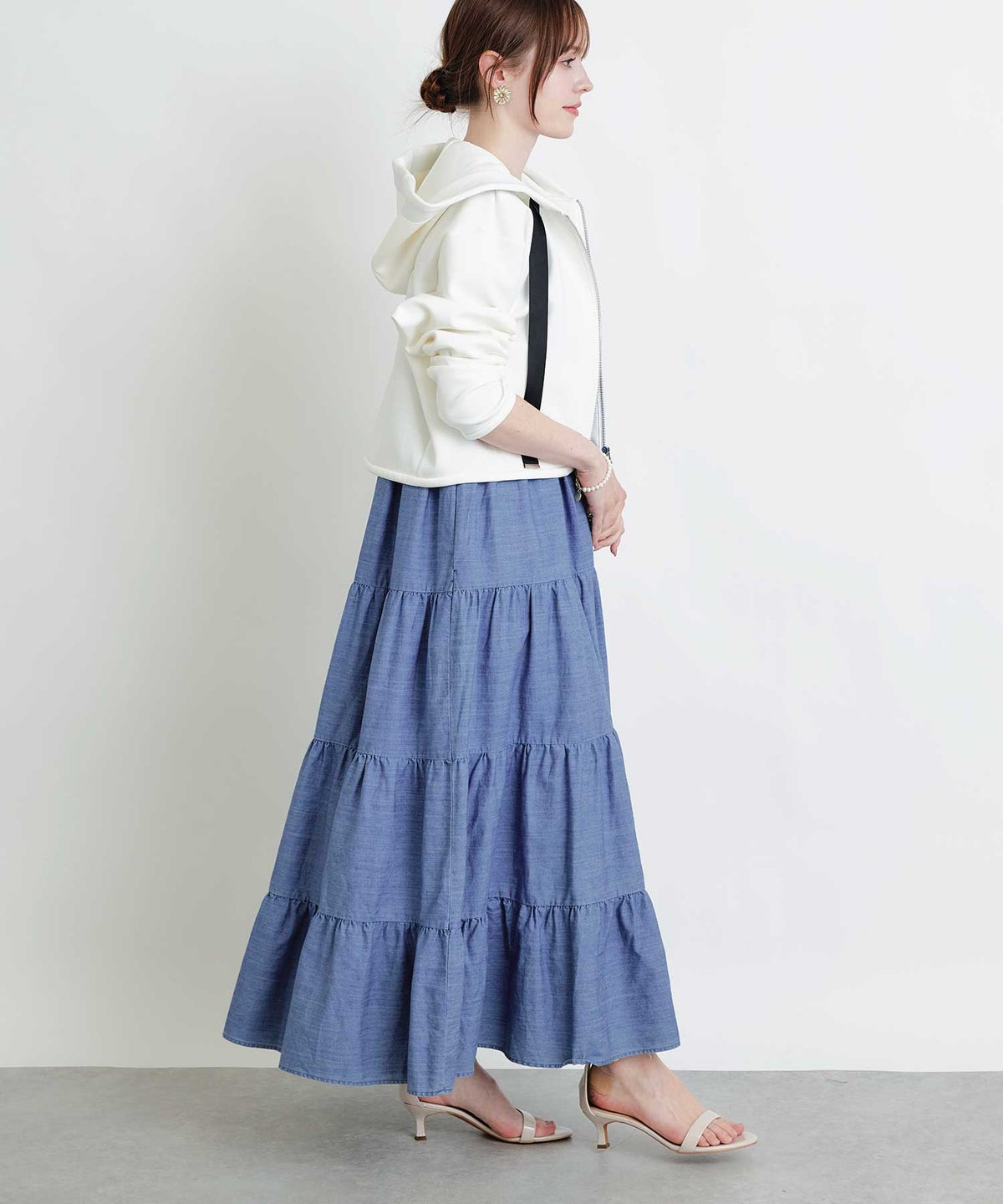 model：H160　着用サイズ：M