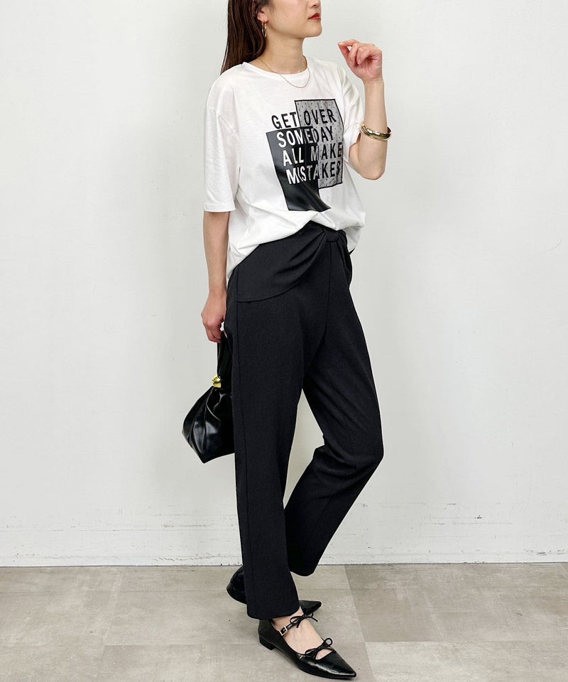 model：H164　着用サイズ：M　オフホワイト