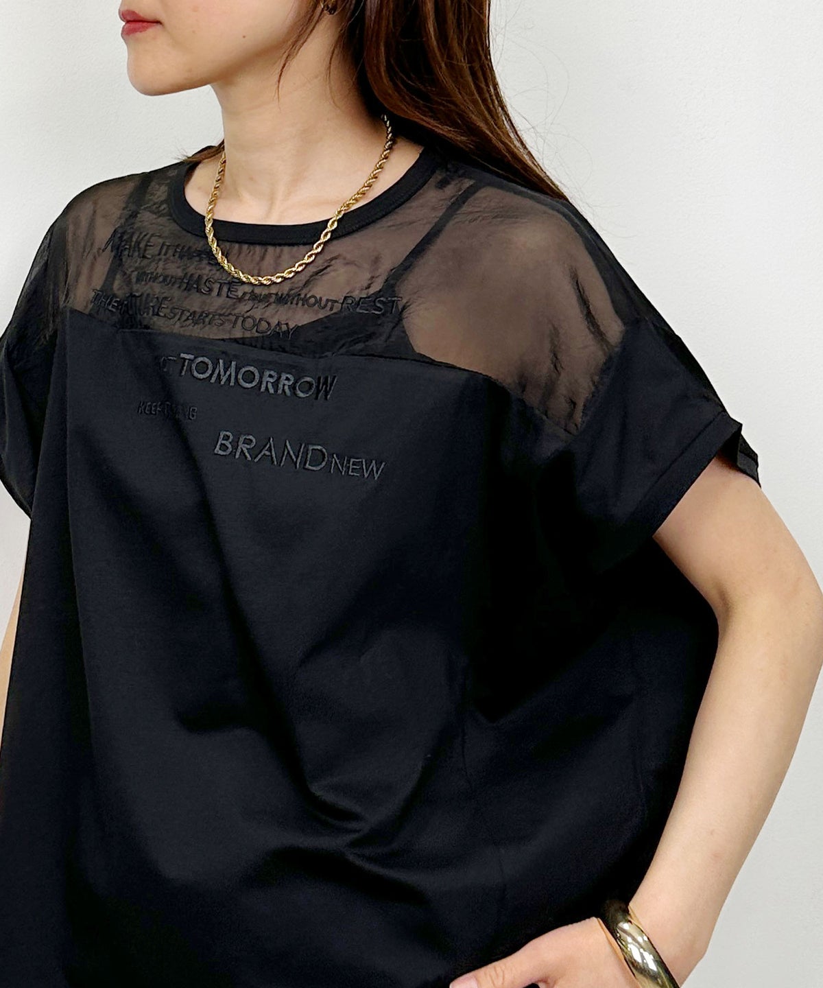 model：H164　着用サイズ：M　ブラック