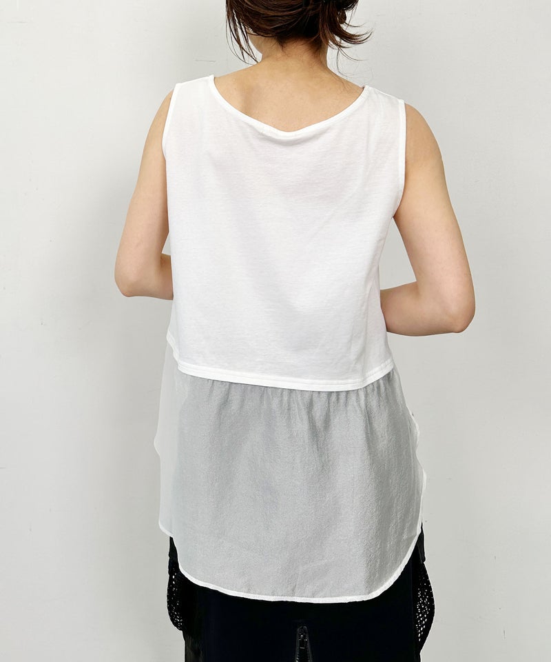 model：H164　着用サイズ：M　オフホワイト