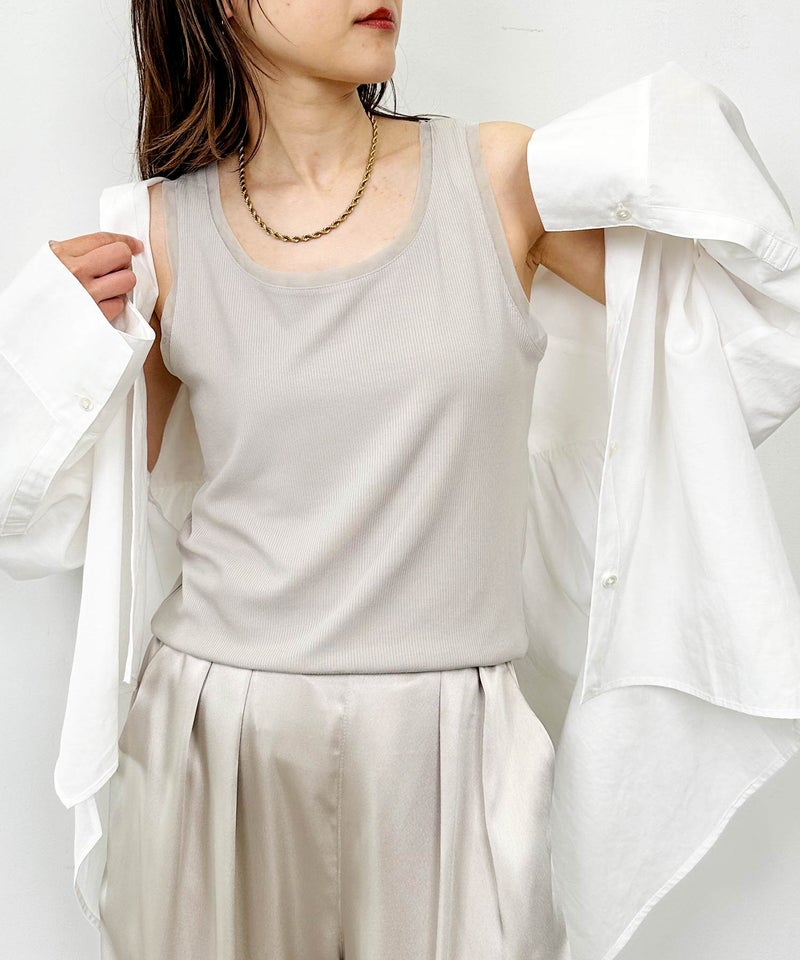 model：H164　着用サイズ：M　グレイッシュベージュ