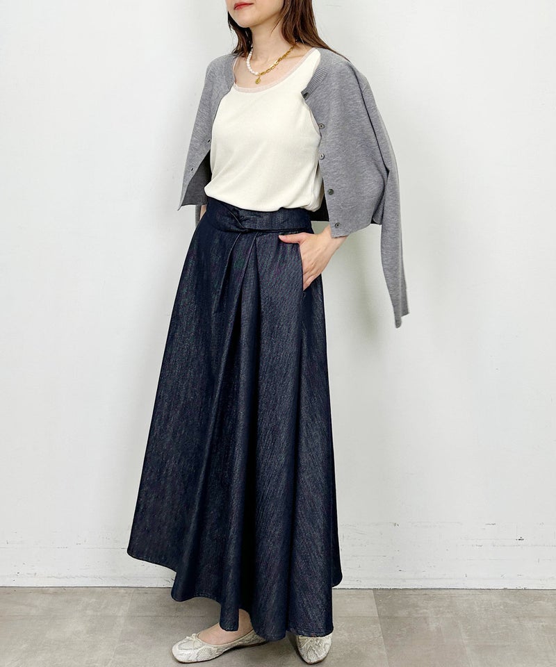 model：H164　着用サイズ：M　アイボリー