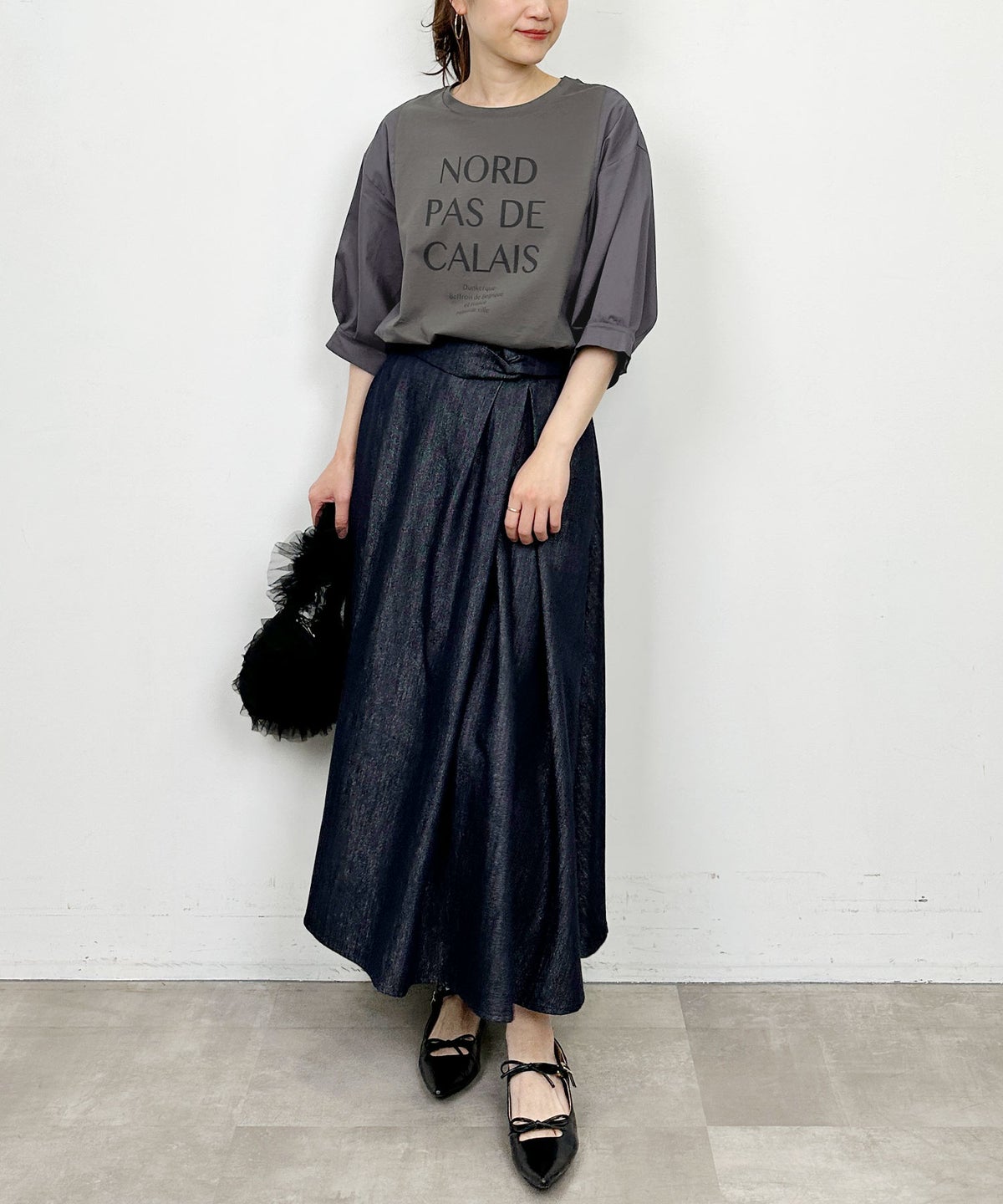 model：H164　着用サイズ：M　チャコールグレー