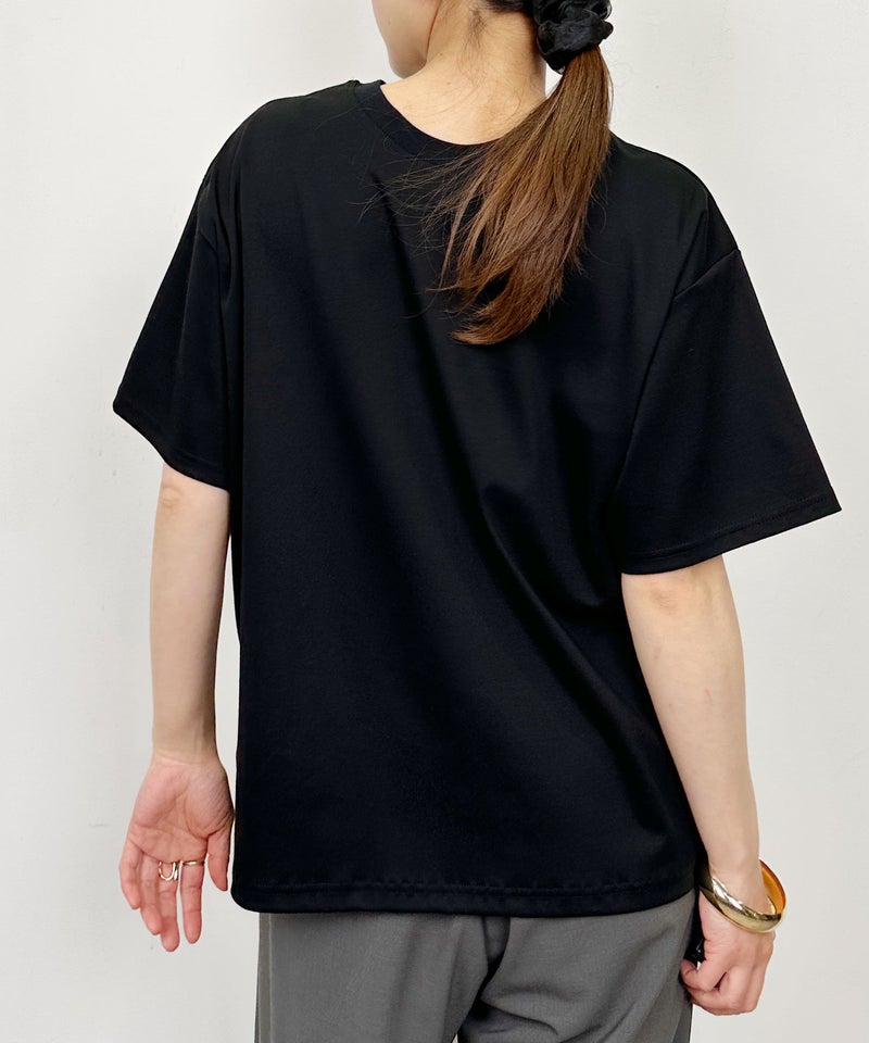 model：H164　着用サイズ：M　ブラック