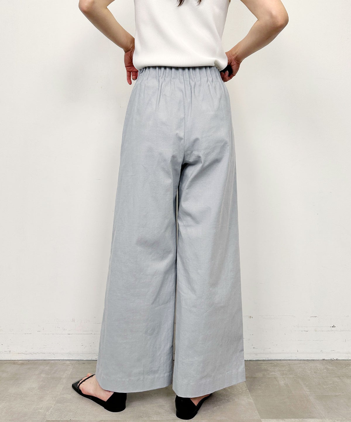 model：H164　着用サイズ：M　グレー