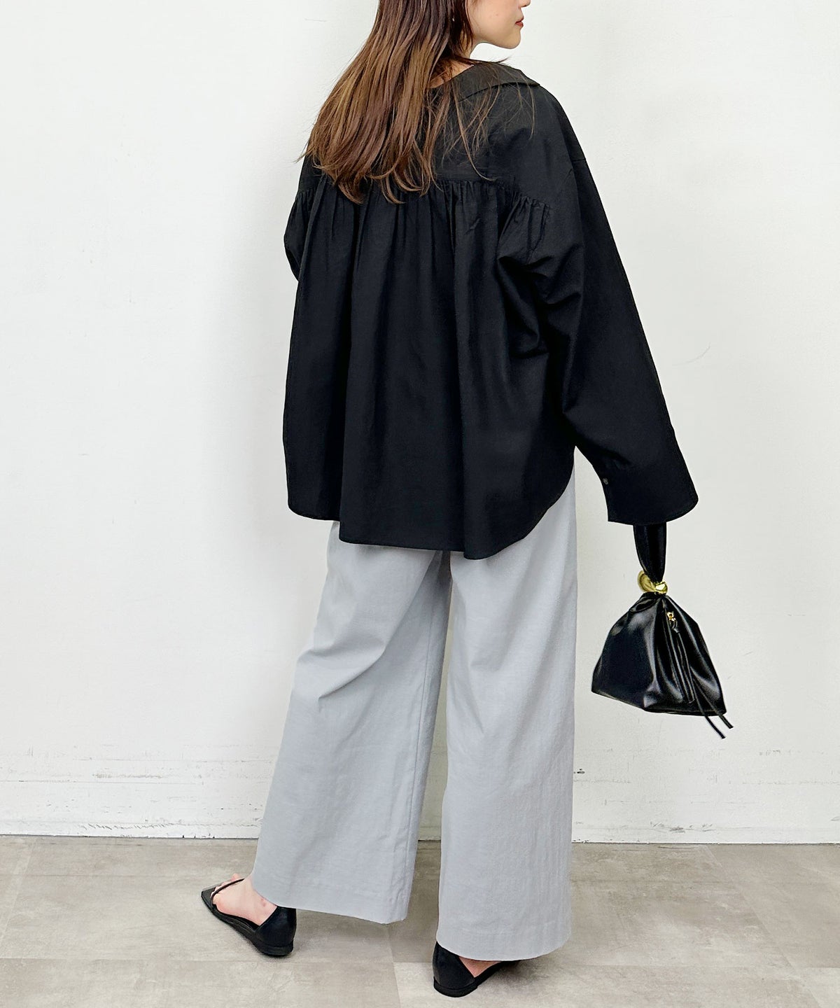 model：H164　着用サイズ：M　グレー