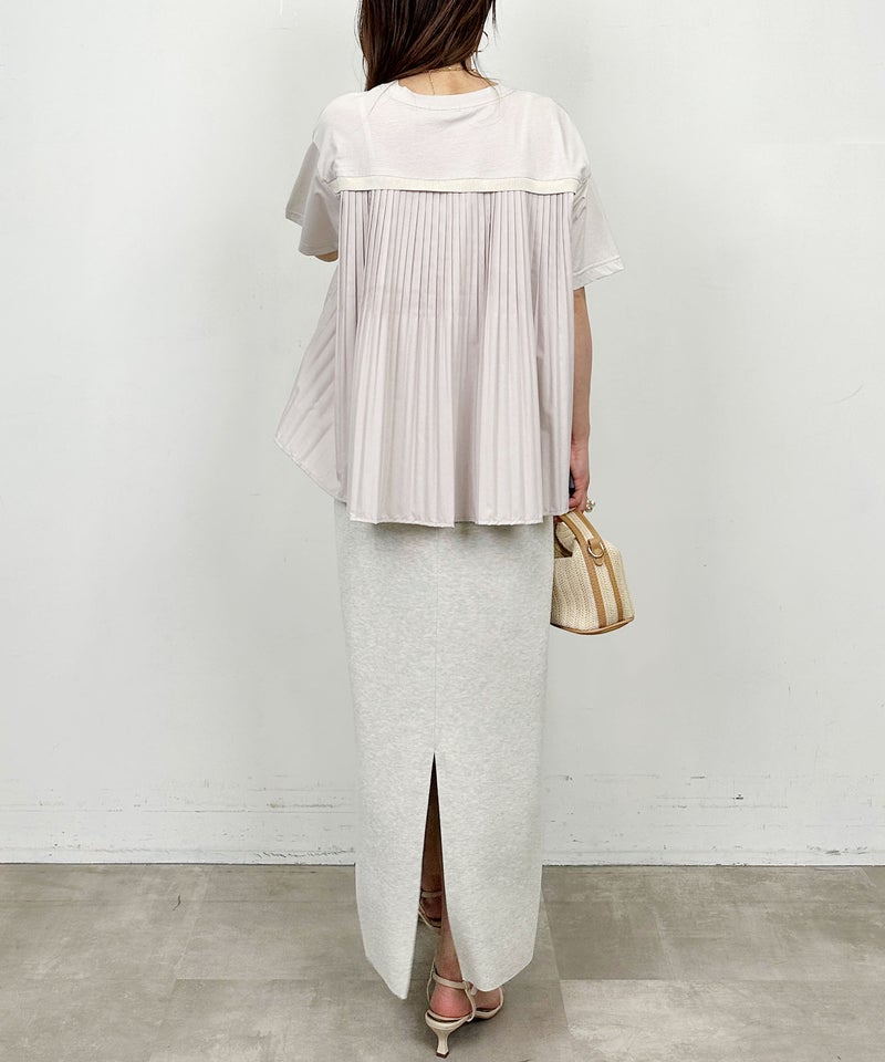 model：H164　着用サイズ：M　グレイッシュベージュ