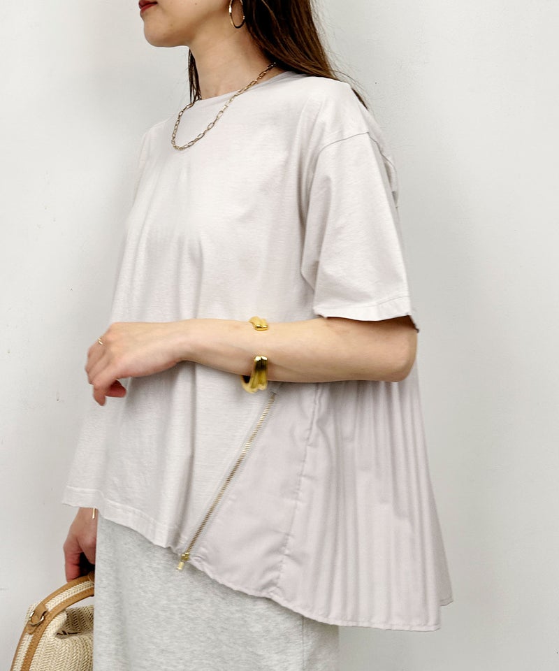 model：H164　着用サイズ：M　グレイッシュベージュ