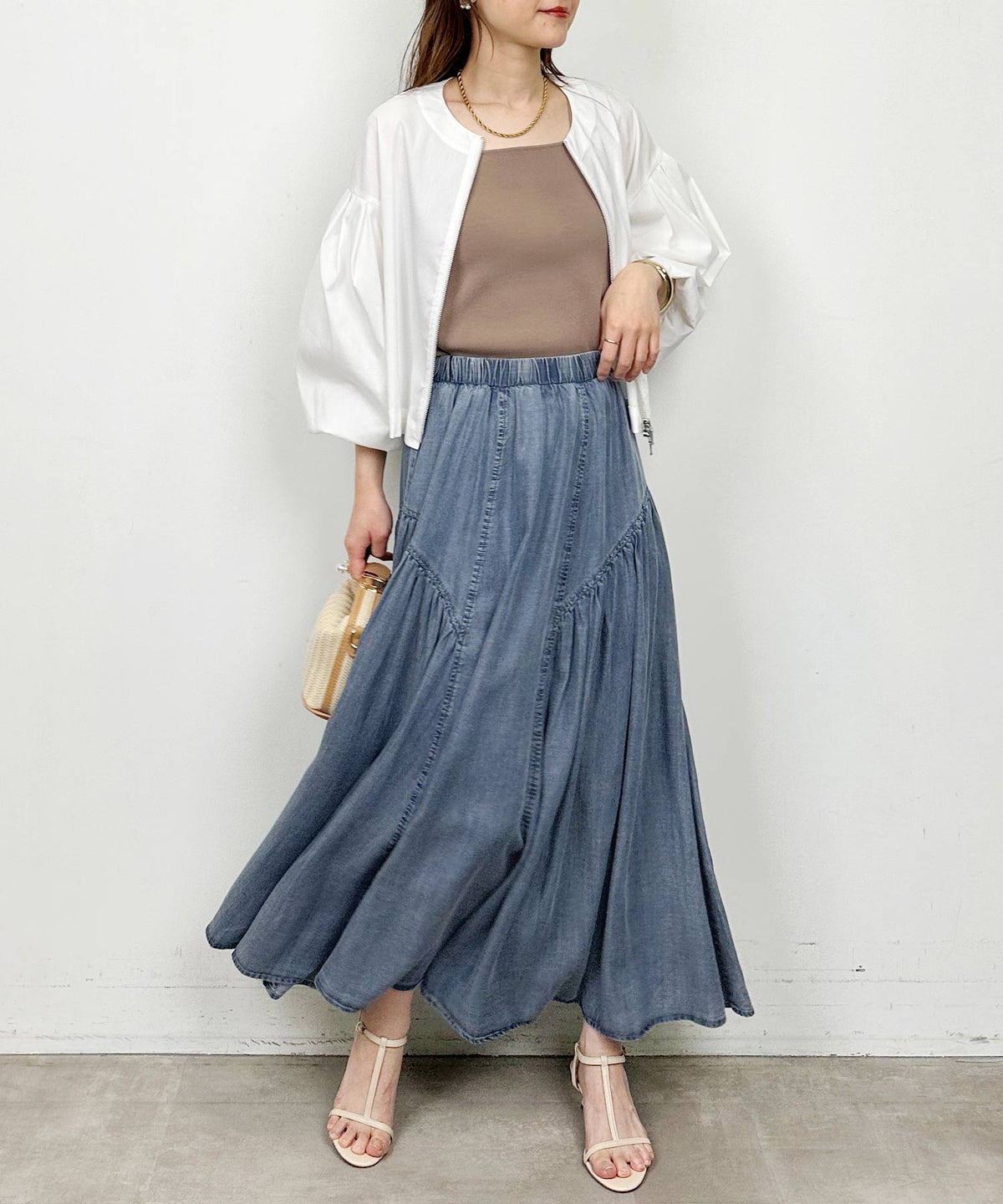 model：H164　着用サイズ：M