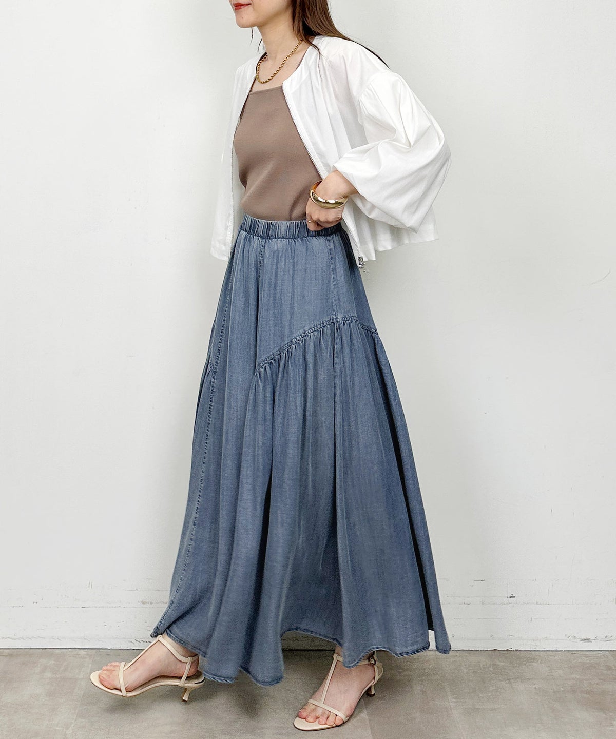 model：H164　着用サイズ：M