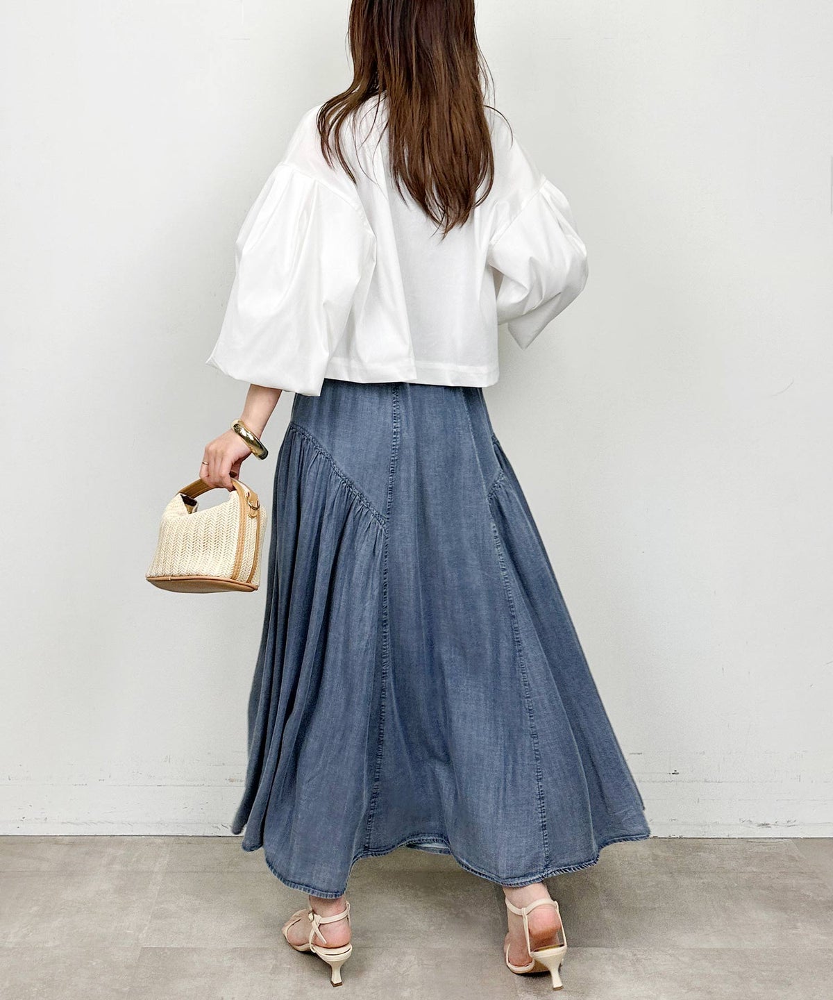 model：H164　着用サイズ：M