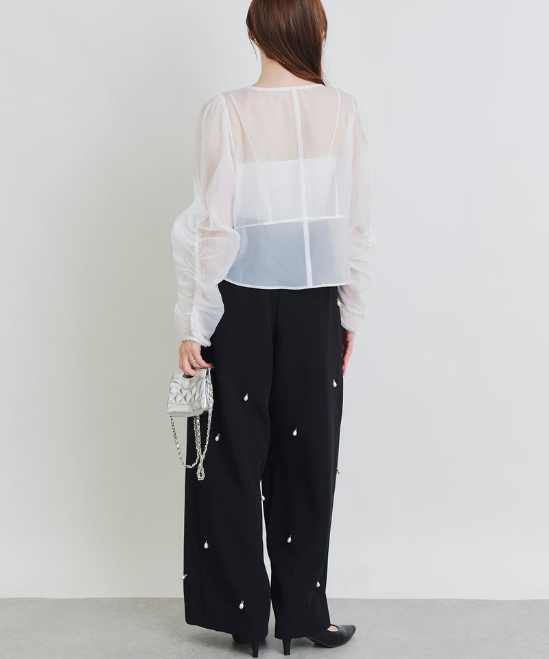 model：H160　着用サイズ：M　オフホワイト