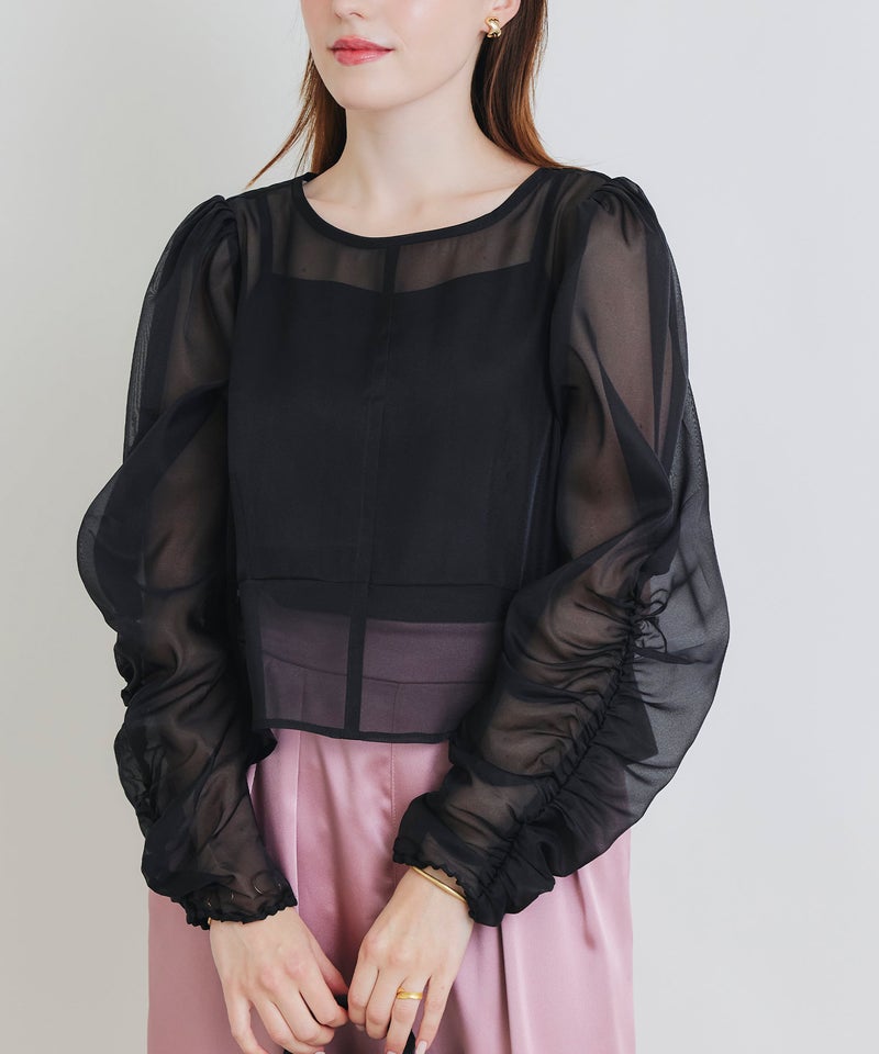 model：H160　着用サイズ：M　ブラック