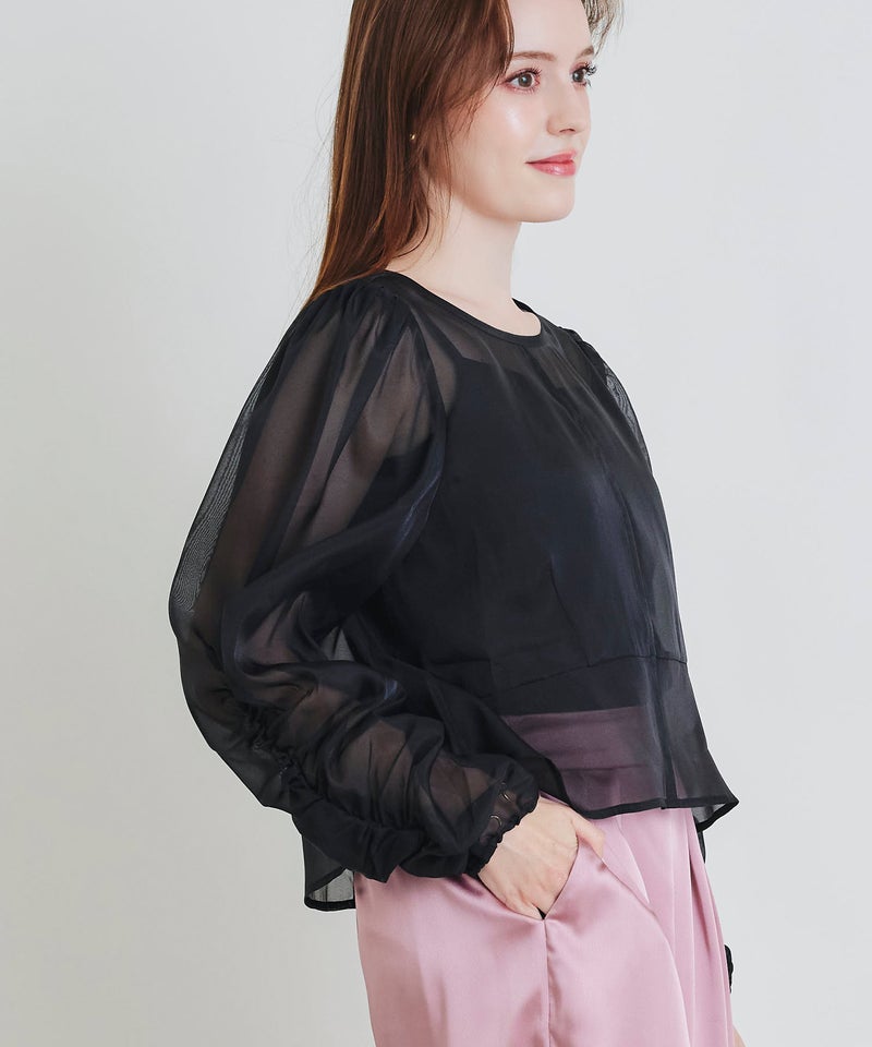 model：H160　着用サイズ：M　ブラック