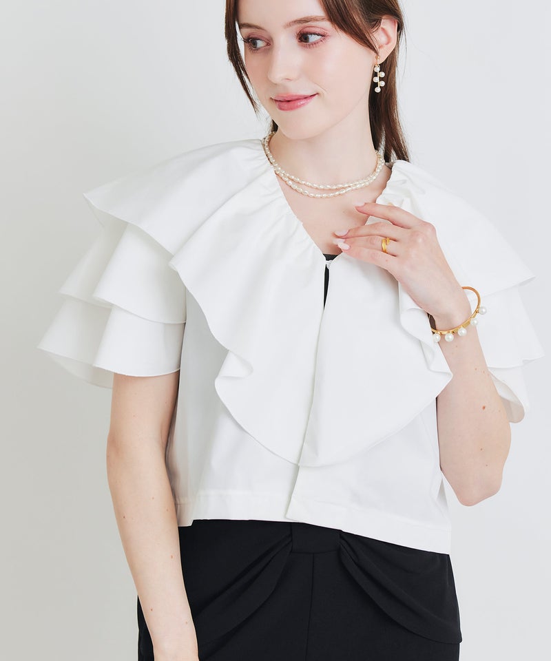 model：H160　着用サイズ：M　オフホワイト