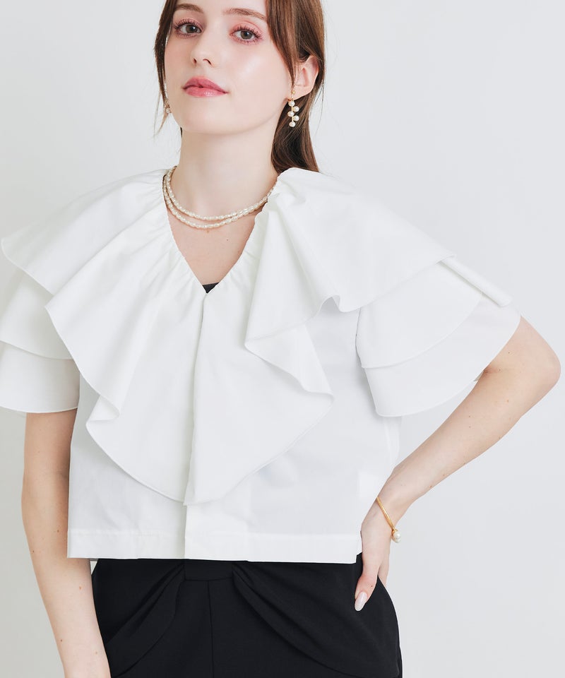 model：H160　着用サイズ：M　オフホワイト