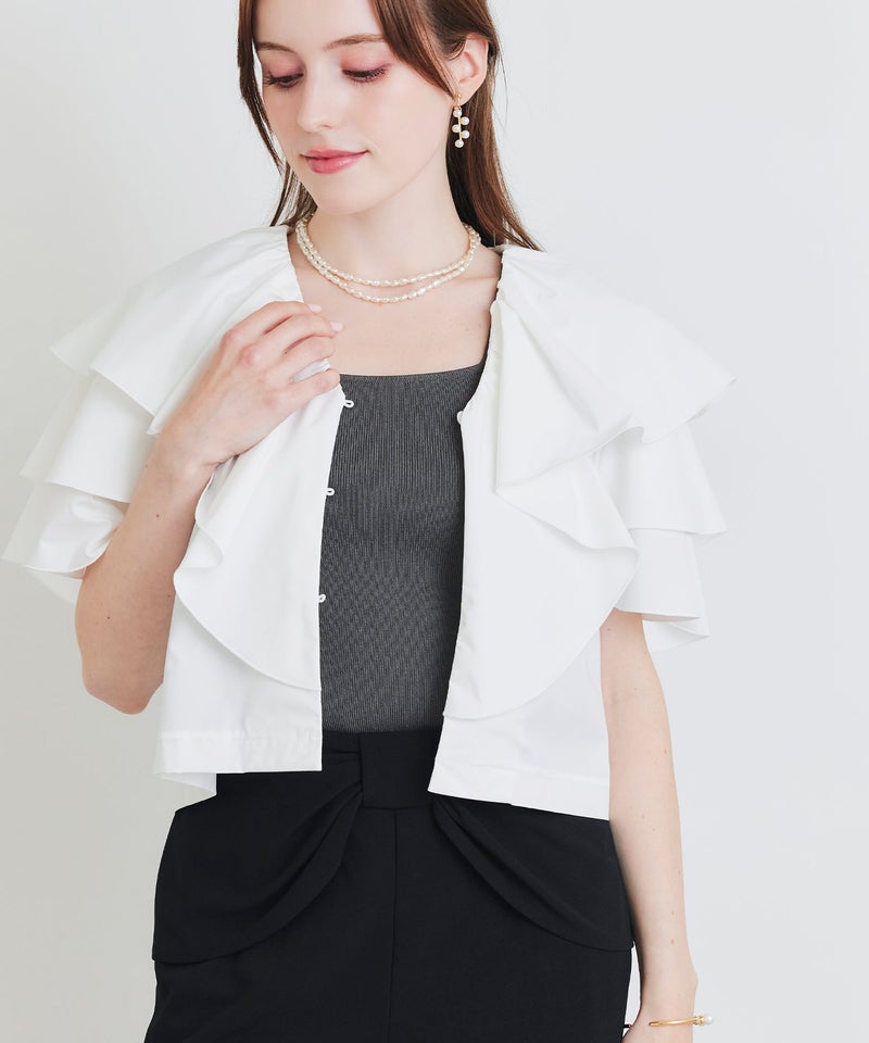 model：H160　着用サイズ：M　オフホワイト