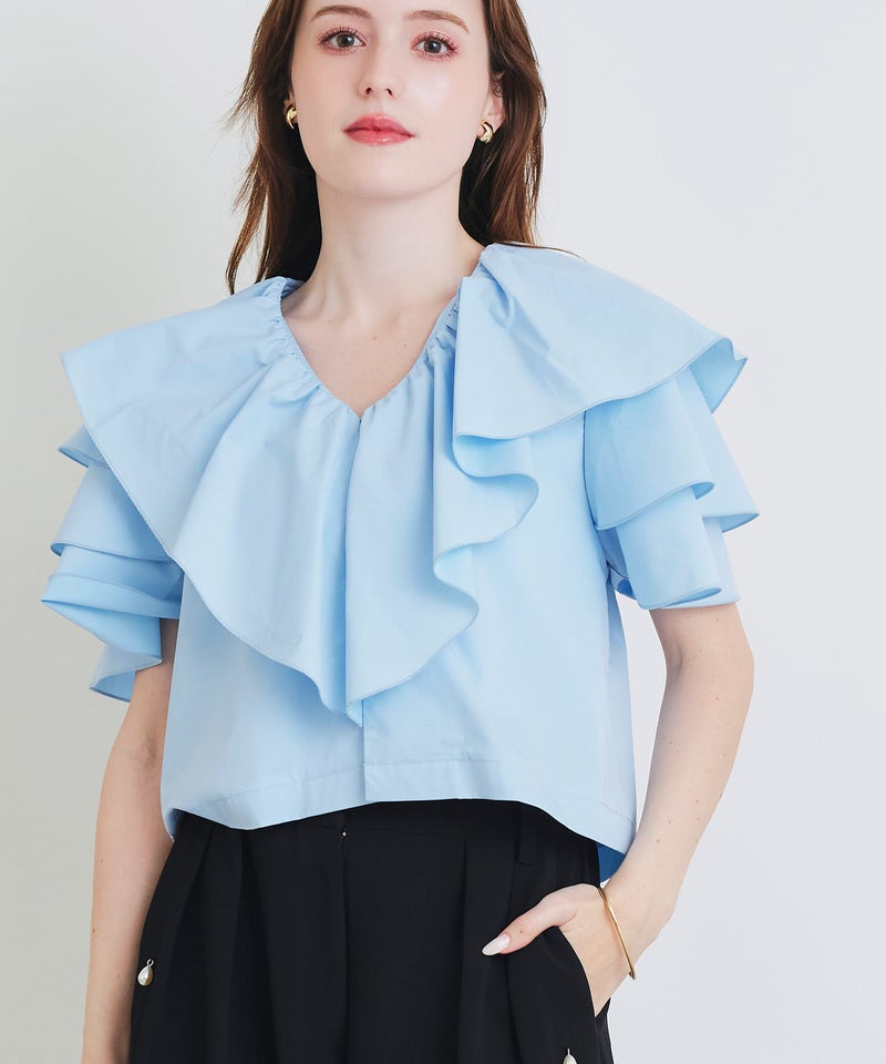 model：H160　着用サイズ：M　サックスブルー